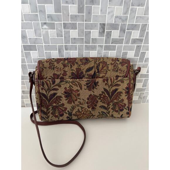 Vintage Liz Claiborne Tapestry Shoulder Bag – 90s Floral Carpet Bag - Picture 6 of 6